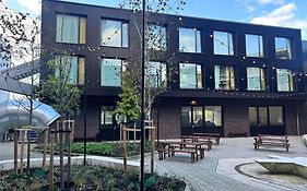 Moloko, Modern Designed Sleep & Shower Hotel In City Center, Digital Key By Sms